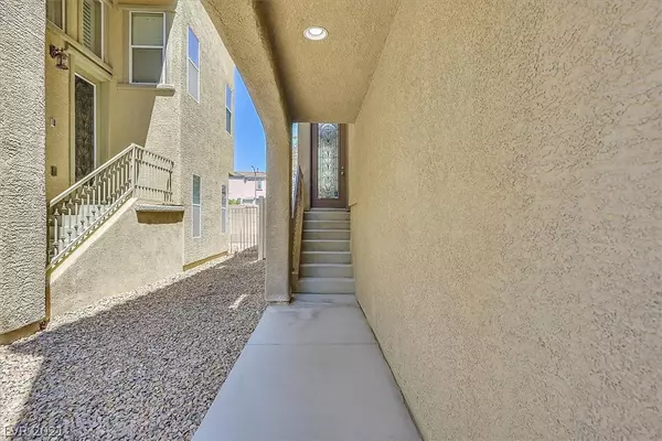 Las Vegas, NV 89141,6434 Whitcraft Court