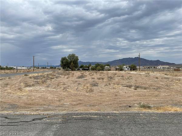 370 S Corbin Street, Pahrump, NV 89048