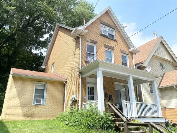 526 Westinghouse Ave, Wilmerding, PA 15148