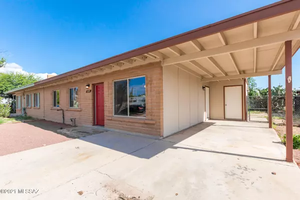 7110 E Seattle Drive, Tucson, AZ 85730