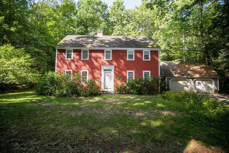 35 Juggler Meadow Rd, Leverett, MA 01054