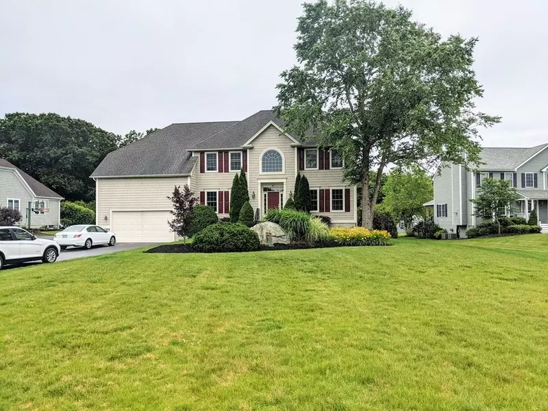 41 Kickemuit Court, Swansea, MA 02777