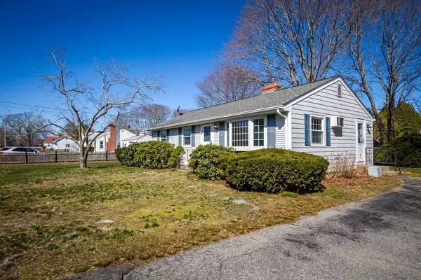 Seekonk, MA 02771,360 Anthony St