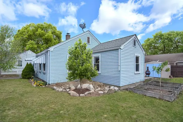 4 Birch Terrace, Maynard, MA 01754