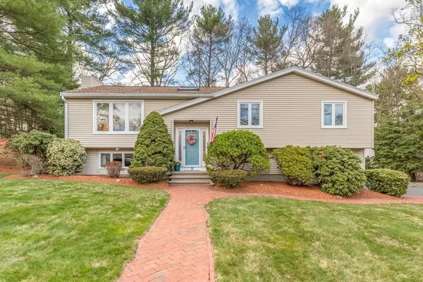 16 Wentworth Rd, Peabody, MA 01960