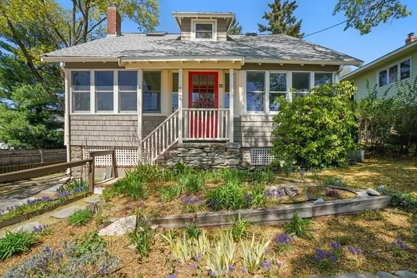 62 Lowell Avenue, Watertown, MA 02472