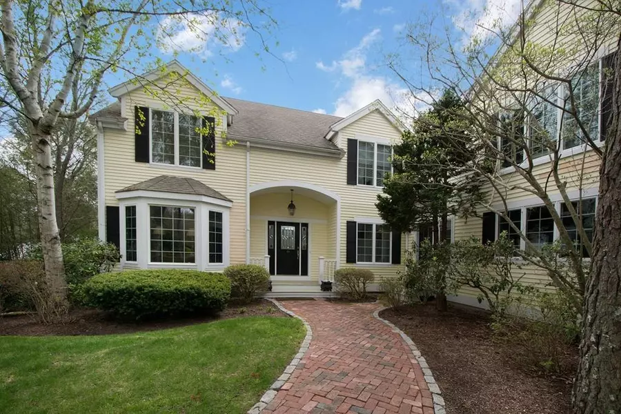 65 The Heights, Mashpee, MA 02649