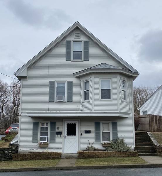 29 Florida Ave, Cranston, RI 02920