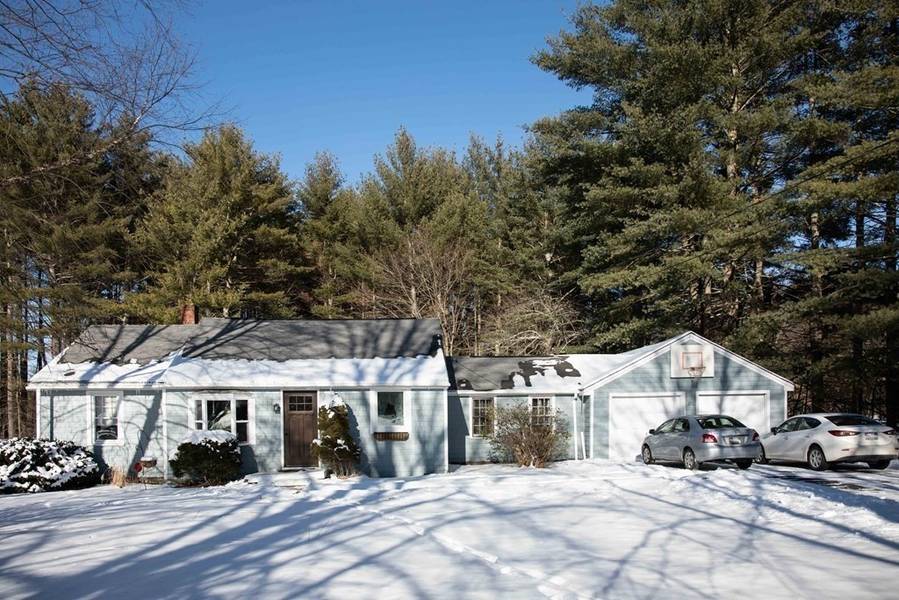 271 Log Plain Rd, Greenfield, MA 01301