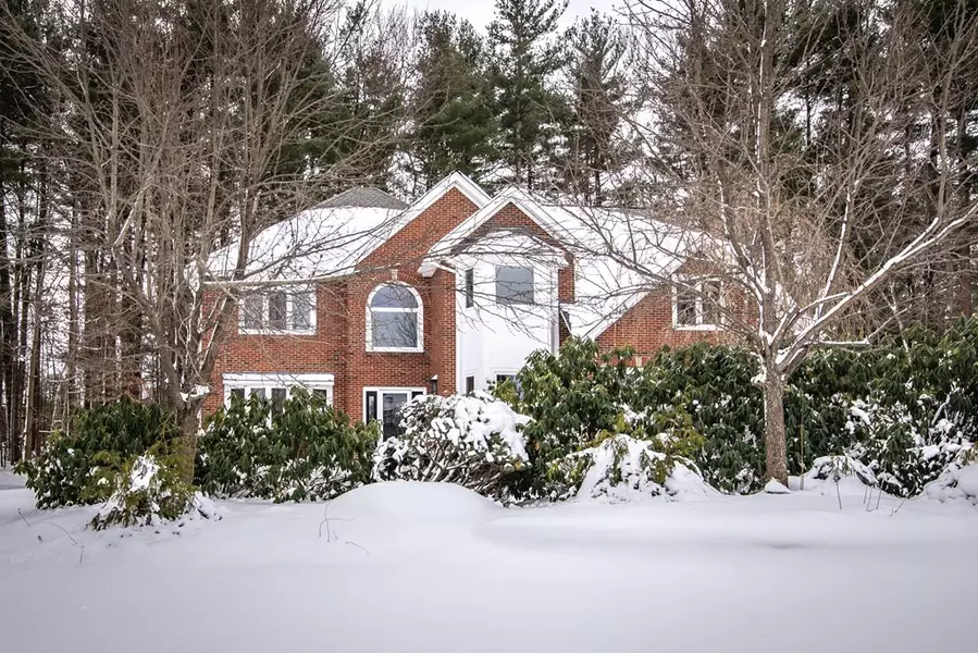 10 Appleseed Drive, Westborough, MA 01581