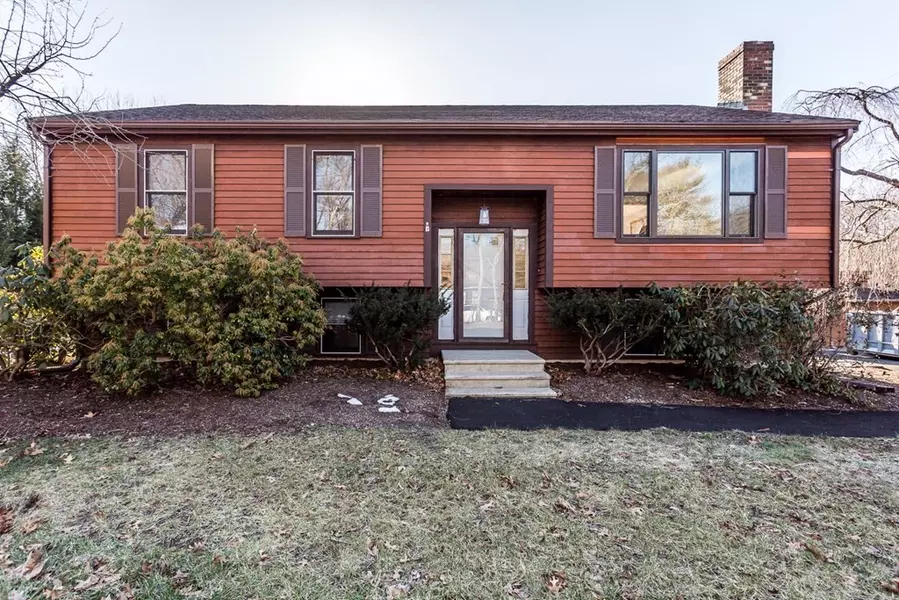 57 E Hodges St, Norton, MA 02766