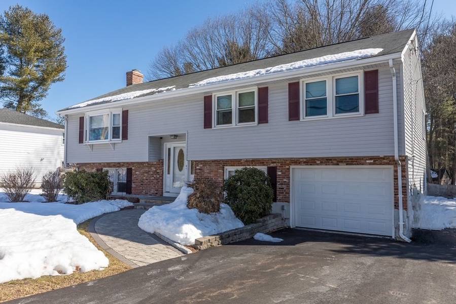 5 Radcliff Street, Burlington, MA 01803