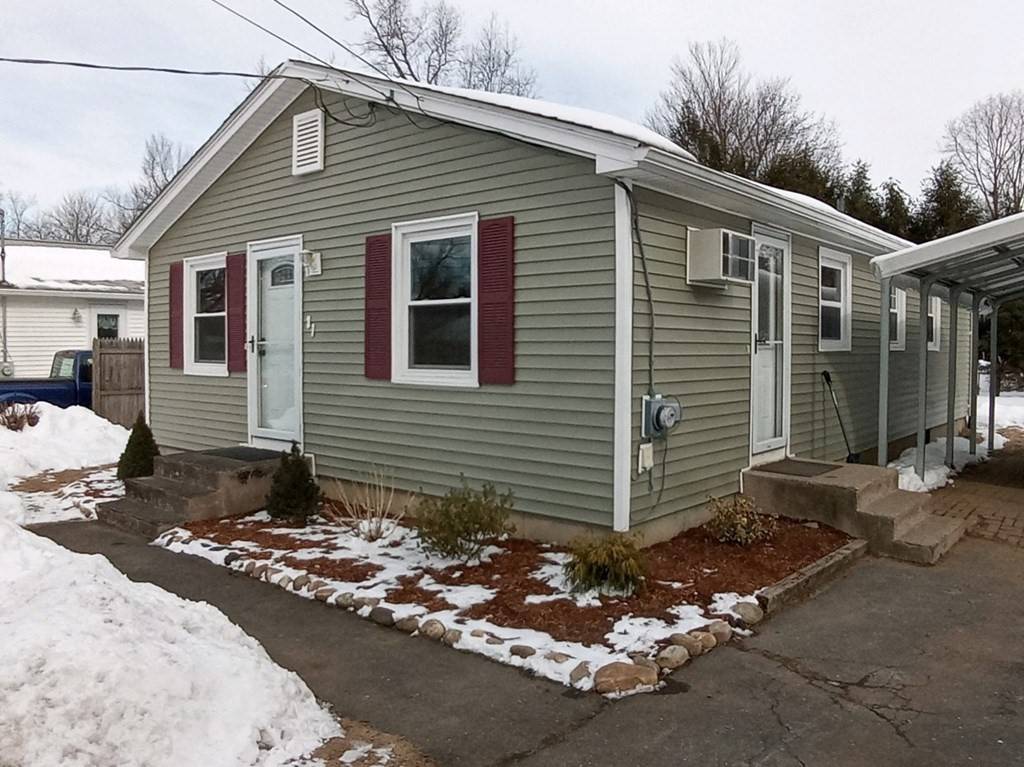Westfield, MA 01085,37 Foch Ave