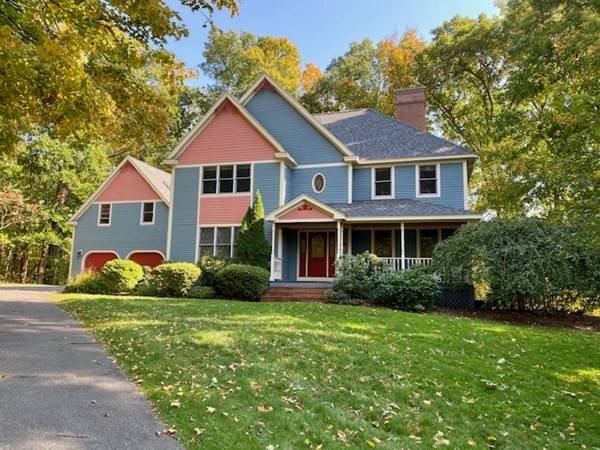 151 Maple Ridge Road, Northampton, MA 01062