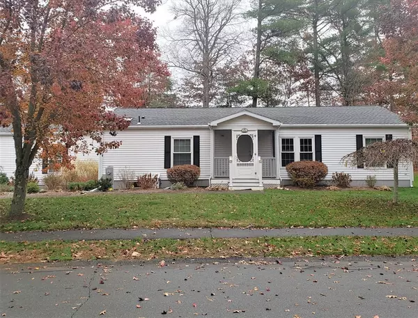 7703 Island Drive, Middleboro, MA 02346