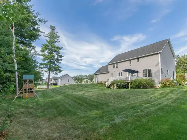 East Longmeadow, MA 01028,132 Canterbury Cir