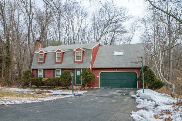 Deerfield, MA 01373,24 Meadowwood Drive