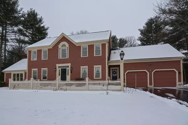 Upton, MA 01568,1 Green Ln