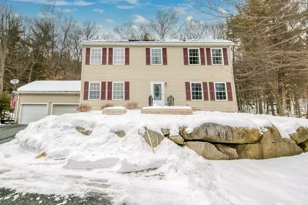 11 Mountain Rd, Erving, MA 01344