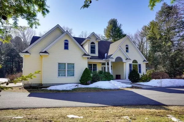 74 Harvard Rd, Littleton, MA 01460