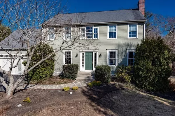 8 Kemp Farm Way, Mansfield, MA 02048