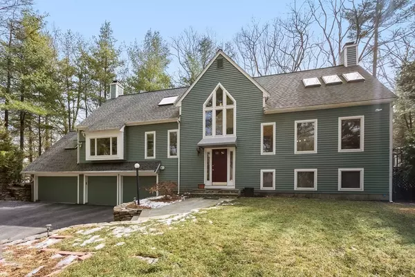 64 Arrowhead Rd, Weston, MA 02493