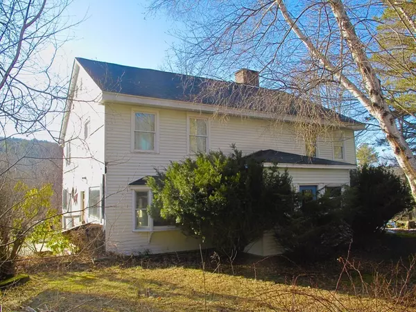 121 Petticoat Hill Rd, Williamsburg, MA 01096