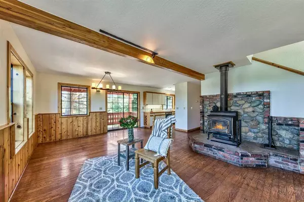 Truckee, CA 96161,12486 Viking Way