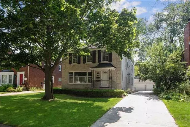 735 HARCOURT ROAD, Grosse Pointe Park, MI 48230