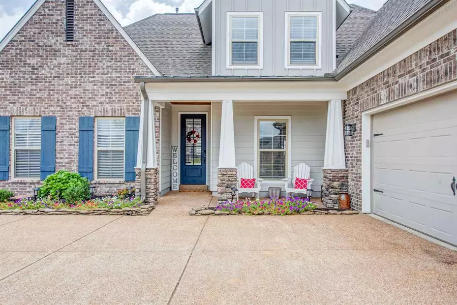 12797 N LONGMIRE LOOP, Arlington, TN 38002