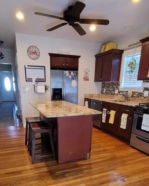 Saugus, MA 01906,53 Ballard St