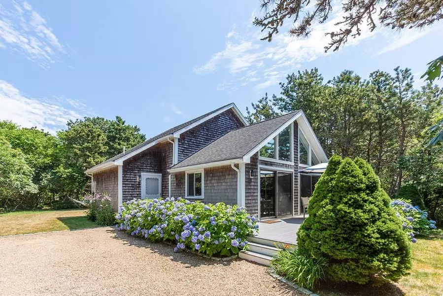 3 Meetinghouse Circle, Edgartown, MA 02539