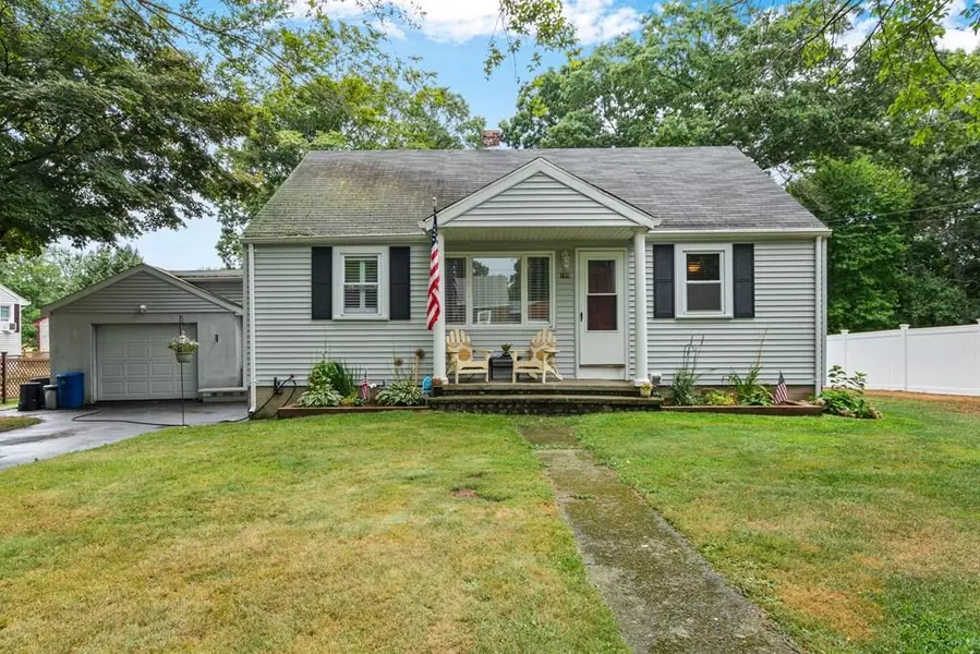 189 Fish Rd, Tiverton, RI 02878