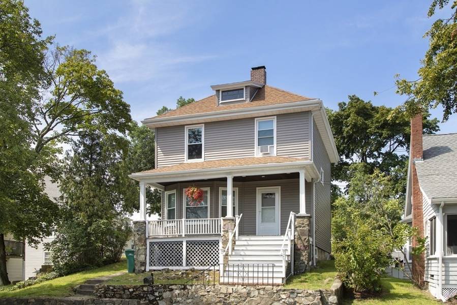 17 Spruce Rd, Lynn, MA 01904