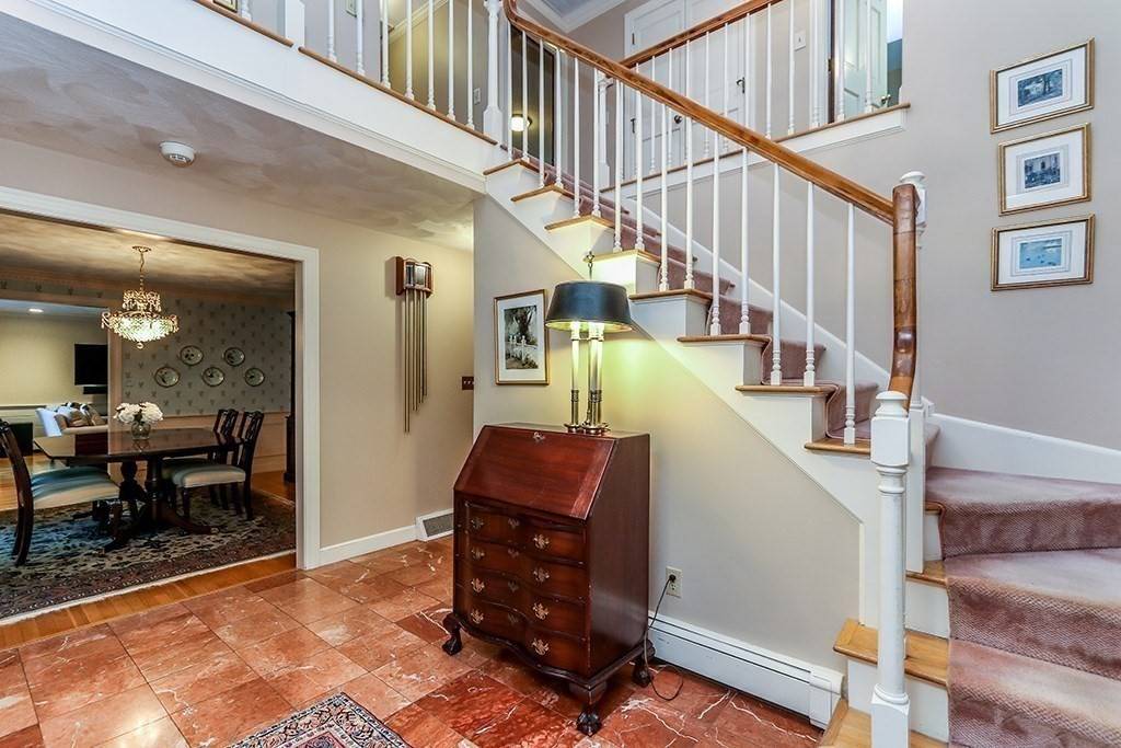 Westwood, MA 02090,15 Bridle Path
