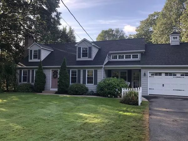 28 Ridgecrest Circle, Westfield, MA 01085