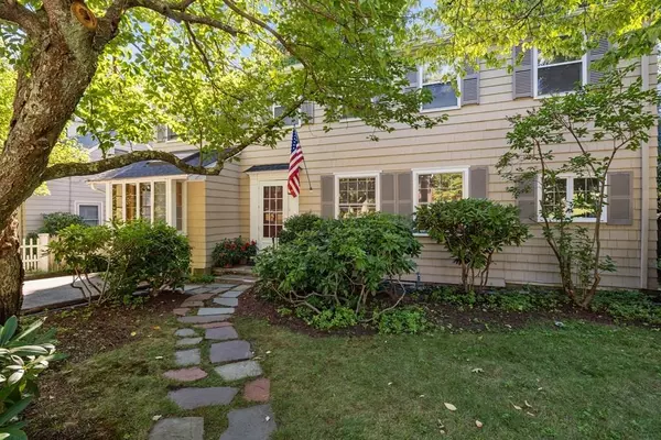 3 Glenwood Ave, Newton, MA 02459