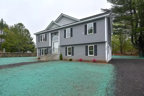 East Brookfield, MA 01515,117 Evergreen St