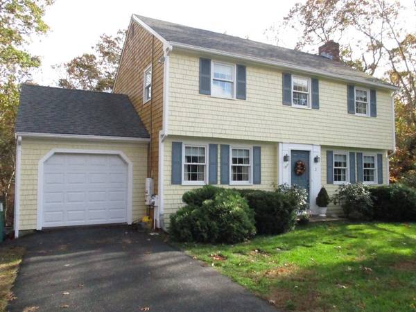 2 Sheepmeadow Ln, Sandwich, MA 02563