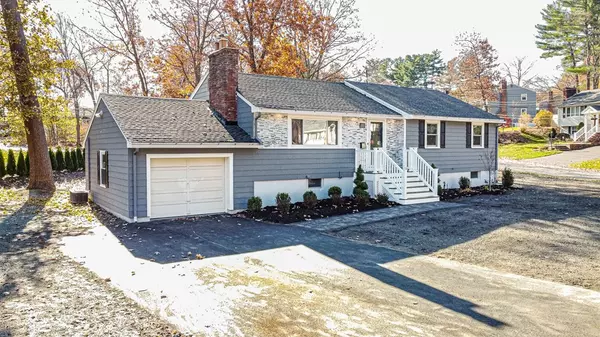 33 Putnam Road, Reading, MA 01867