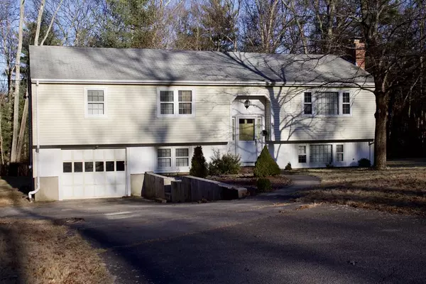 56 Carroll Drive, Foxboro, MA 02035