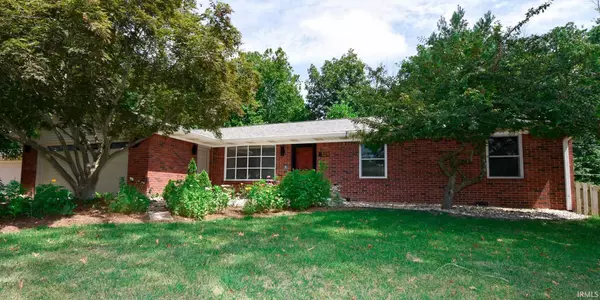 3211 S Bradshire Court, Bloomington, IN 47401