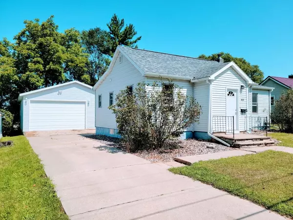 Boscobel, WI 53805,513 E Oak St