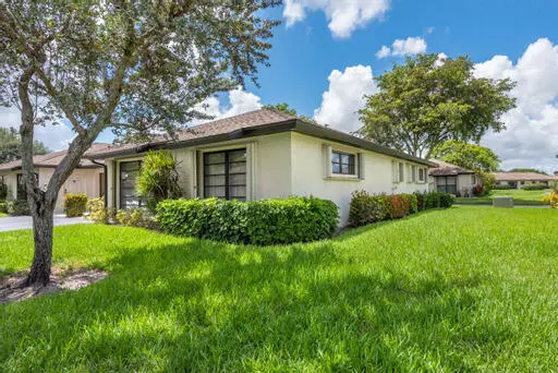 Boynton Beach, FL 33436,4865 Equestrian RD 431-B