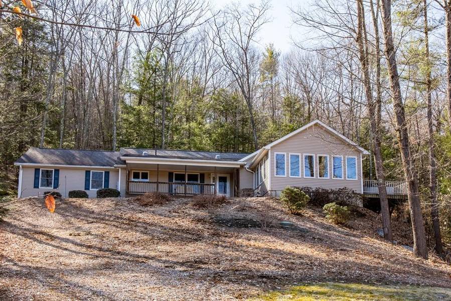 26 Sawmill Lane, Bernardston, MA 01337