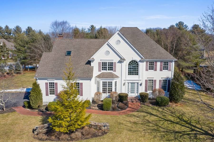 5 Country Club Way, Norton, MA 02766