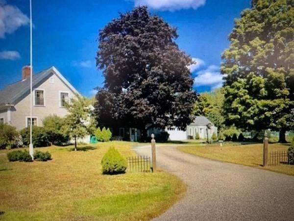 2 Bear Hill Road, Newton, NH 03858