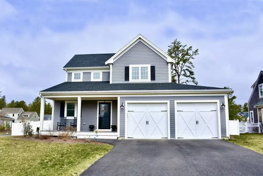 2 Azalea Ln, Plymouth, MA 02360