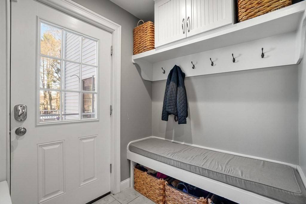Milton, MA 02186,67 Robbins Street