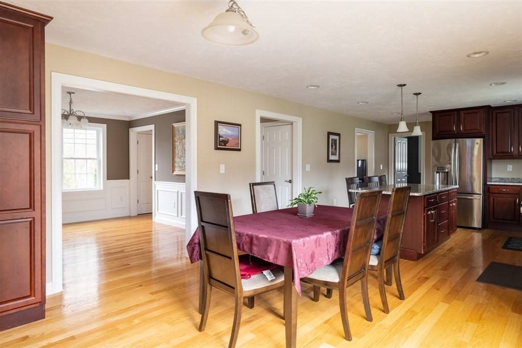Billerica, MA 01821,23 Allen Rd